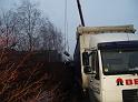 LKW Anhaenger umgekippt Koeln Niehl Geestemuenderstr Industriestr P53